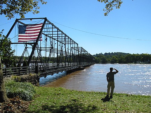 Walnut Street Bridge in Harrisburg / Wikipedia / Kirkpatrick
Link: https://en.wikipedia.org/wiki/Walnut_Street_Bridge_(Harrisburg,_Pennsylvania)