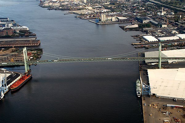 Walt Whitman Bridge in Philadelphia / Wikipedia / Doc Searls
Link: https://en.wikipedia.org/wiki/Walt_Whitman_Bridge